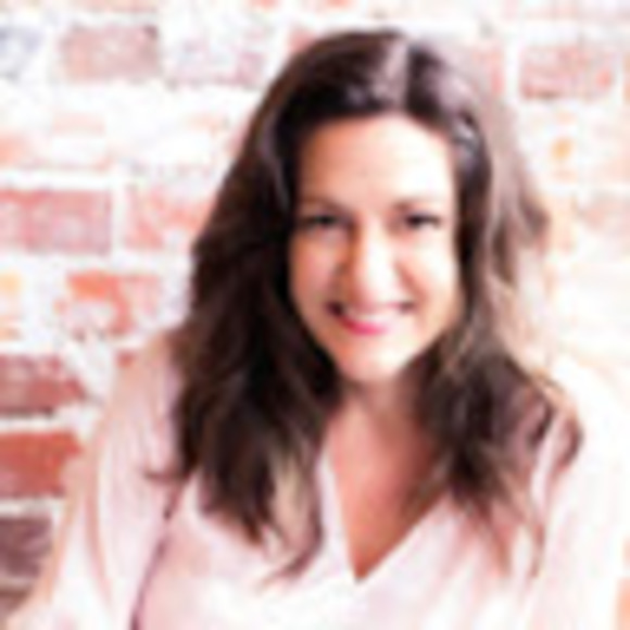 Meet your Posher, Donya - Picture 1 of 1